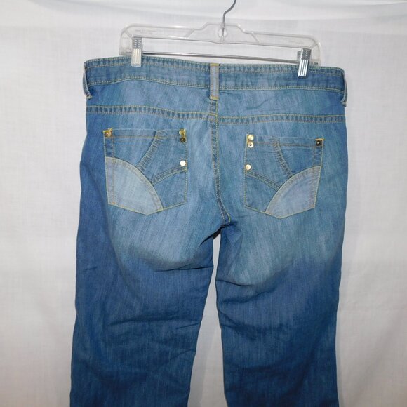 Primark Denim Co Womens 16 Medium Wash Flared Leg Blue Jeans - Picture 11 of 13